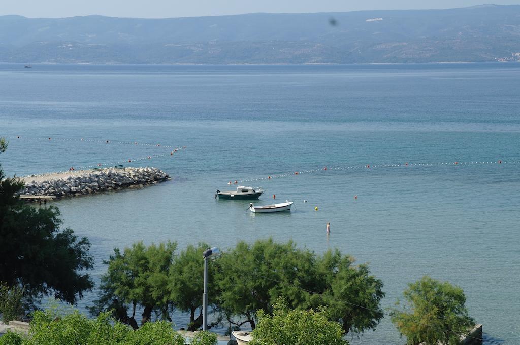 Hostel Guesthouse Mira Omiš Eksteriør bilde