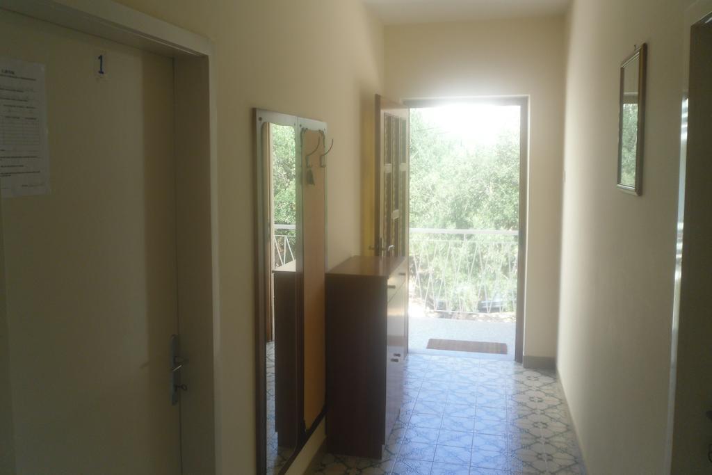 Hostel Guesthouse Mira Omiš Rom bilde