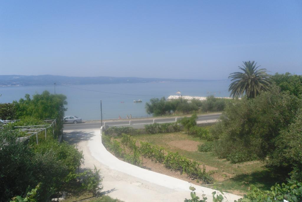 Hostel Guesthouse Mira Omiš Eksteriør bilde